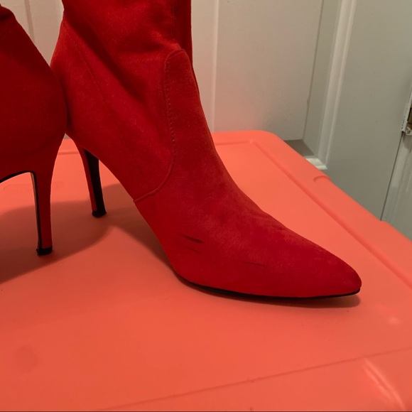 Red heel boots - Picture 4 of 6